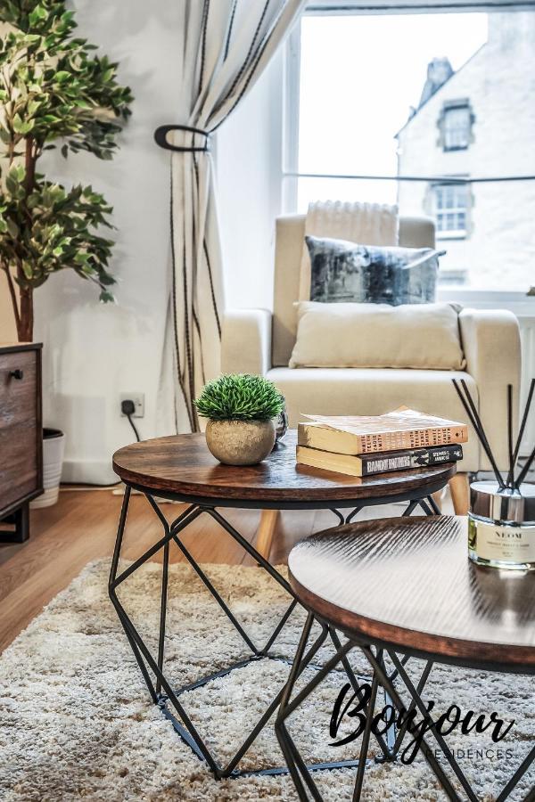 Cosy Grassmarket 2Br-1Ba - Newly Decorated! By Bonjour Residences إدنبرة المظهر الخارجي الصورة